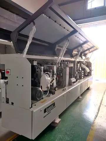 EDGE BANDING MACHINE HD211J