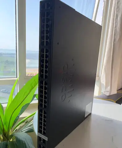 Cisco Catalyst 2960X Gigabit Switch (48-Port) – Used