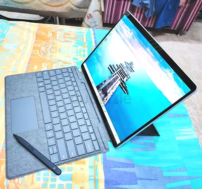 Surface Pro 9_Intel Core i7-12th GEN_RAM16GB_SSD 512GB SSD_13 Inch_Windows 11