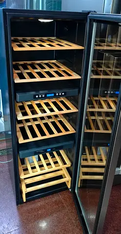 Hoover wine fridge Premium beverage Cooler Refrigerator 2x temperature zone