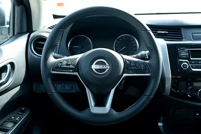 صورة 8 لـ 2025 Nissan NAVARA
