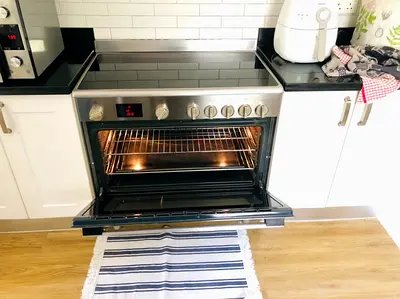 BOSCH latest model series 6 electric ceramic stove 5 hobs cooking range oven dual fan 90x60