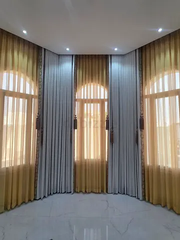 Curtain works