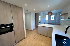 One Bed I Corner I Fully Upgraded I Rented