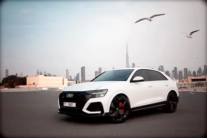 Audi RS Q8 4.0 TFSI quattro WARRANTY AND SERVICE CONTRACT AL Nabooda