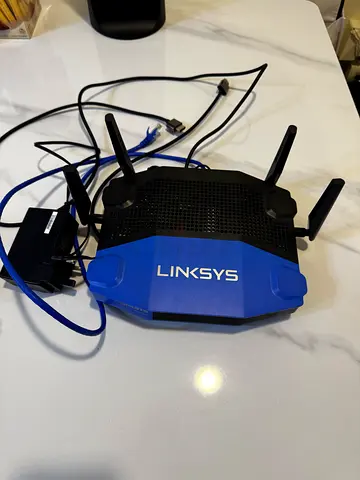 LINKSYS WRT3200ACM router