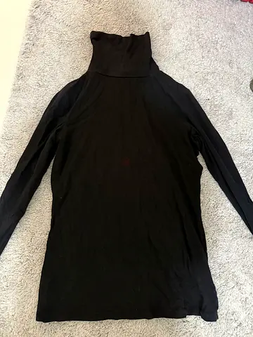 Ladies Black turtleneck M