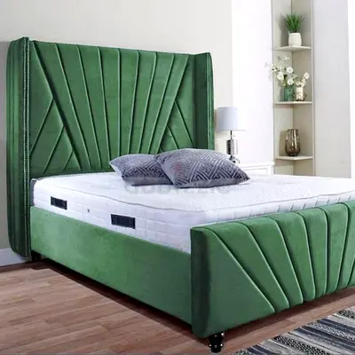 New Customise Luxury Elegant Green Velvet Queen Size Bed
