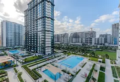 Pool and Park View | Fitted Kitchen | Vacant Now