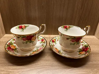Royal Albert Tea Set (6 servings)