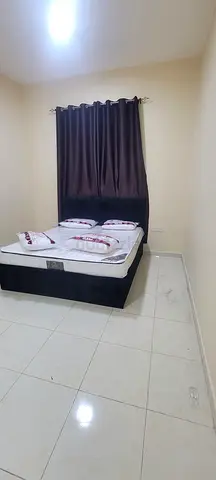 Comfortable Bed with soft pillow top springs mattress 180/200
