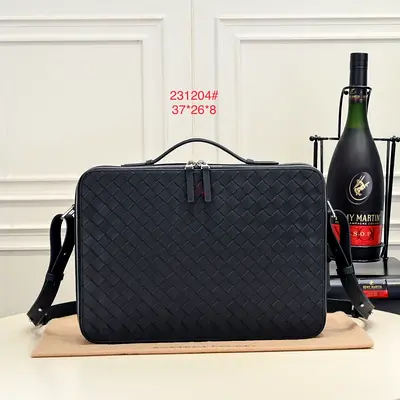 Bottega laptop bag