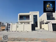 Huge luxury villa for sale now, consisting of 5 master bedrooms with built-in wardrobes and 2 recept
