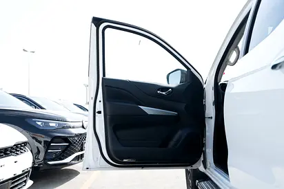 صورة 5 لـ 2025 Nissan NAVARA