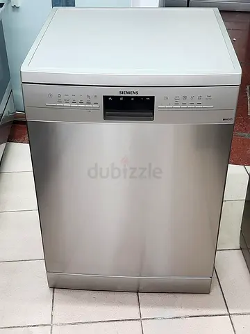 SIEMENS iQ300 Free-standing Latest Model Dishwasher 3 Racks 14 Place Settings Dishes