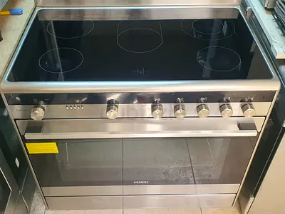 Siemens IQ 700 full electric cooker 90x60cm