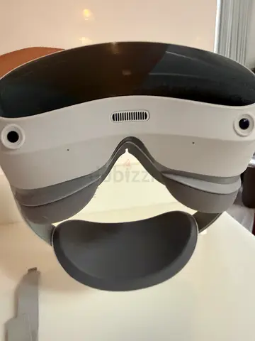 VR headset pico 4