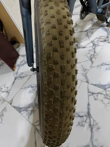 High-Performance Mountain Bike Tire for Off-Road Adventures
