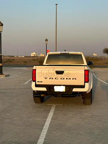 Toyota Tacoma 2024