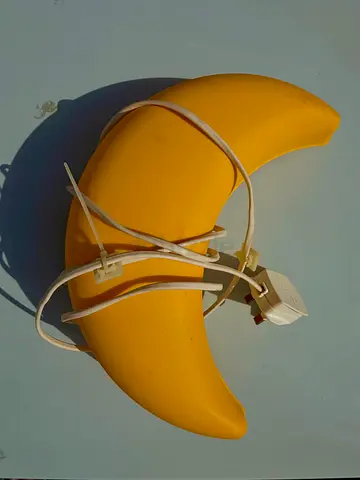 Moon children wall mounted lamp