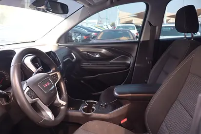 2022 GMC TERRAIN 照片 4