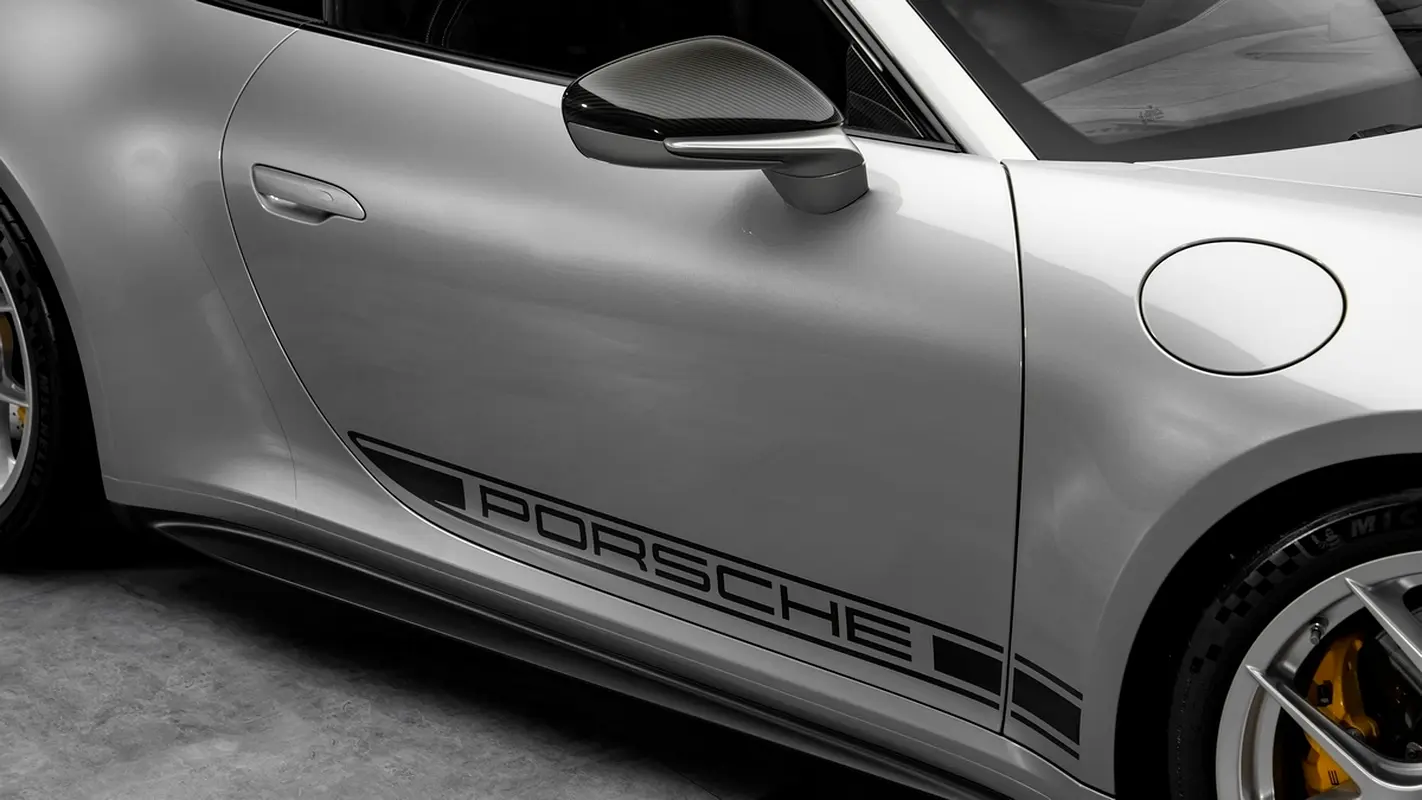 Porsche 911 2025
