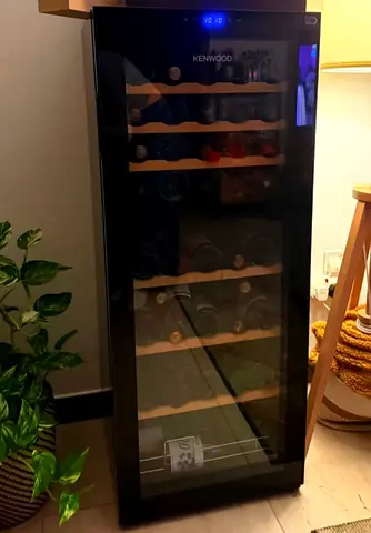 Kenwood wine fridge beverage cooler dual temperature zone