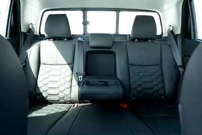 صورة 14 لـ 2025 Nissan NAVARA