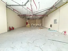 30 days free luxury shop very prime lecation ready to move business area only jest 175k