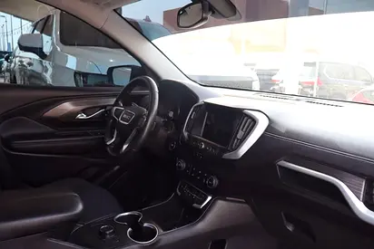 2022 GMC TERRAIN 照片 6