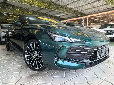 *** FINANCE, GCC, 2L TURBO, TOP TROPHY SPECS, 2Y WARRANTY PLUS 3Y SERVICE CONTRACT ***