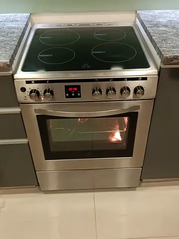 Hoover Brand induction Cooker 60cm