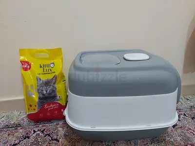 Infraed Litter Box with sand and accessories