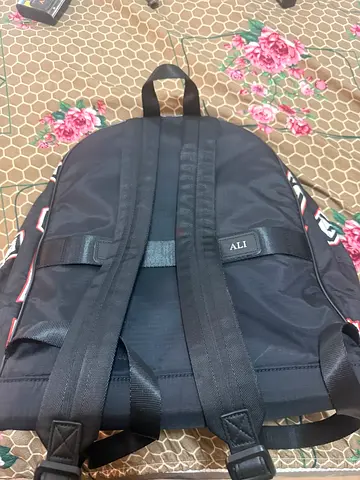 Stylish Black Backpack for Everyday Use