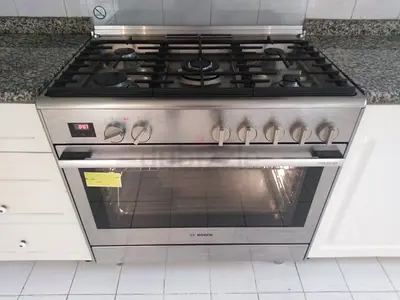 BOSCH Series 8 Model Top 5 Burner Gas Down Oven Electric Cooker Range Size 90 cm
