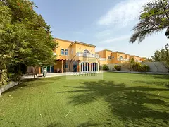 5 Bed Legacy| District 1 | Pool Backing Islands