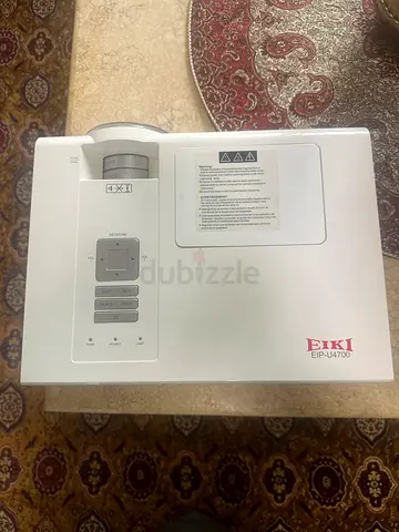 Eiki Projector Model EIP-U4700