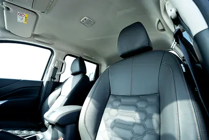 صورة 6 لـ 2025 Nissan NAVARA