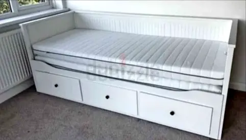 IKEA Hamnes Day bed with 3 storage drawers underneath and with 2 IKEA mattresses is available in exc