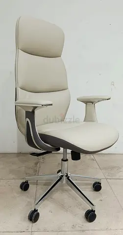 Executive leather revolving chair