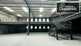 !! ROAD FACING !! COURNER WAREHOUSE !!