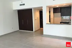 Perfect View| Tenanted| Fitted| Close To Metro