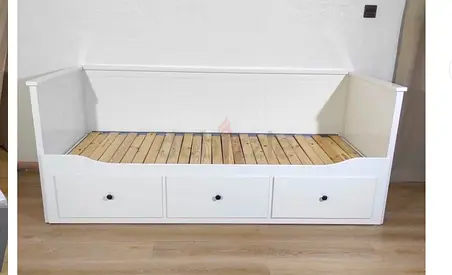 Ikea Hemnes bed