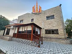 5 Bed room Villa for sale 2 Hall 1 Majlis Maids room wachman room store room gardan parking 4m
