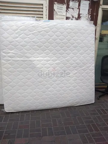 King size mattress 180x200cm.  Same day delivery available