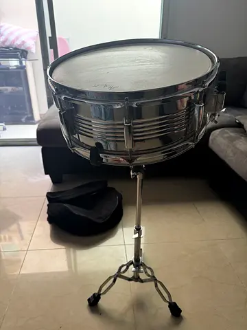 Stunning Snare Drum with Stand