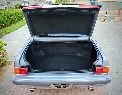 صورة 17 لـ 1996 Toyota CENTURY