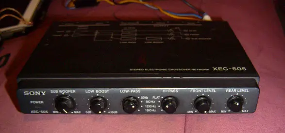 Sony XEC-505 - 3 way electronic crossover