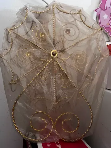 Elegant Gold Arabic coffee cup holder