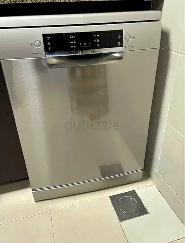 Bosch 4 seriy Dishwasher freestanding